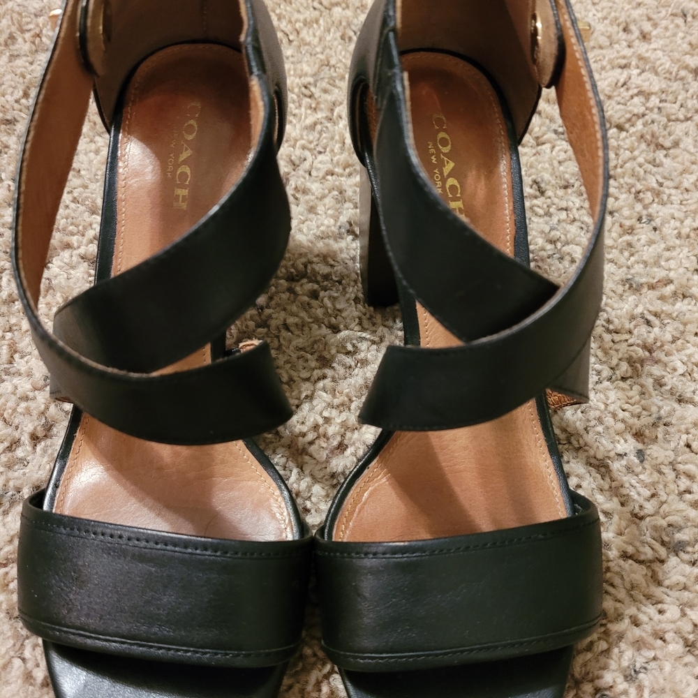 Women's COACH Shoe/Sandals Size 7